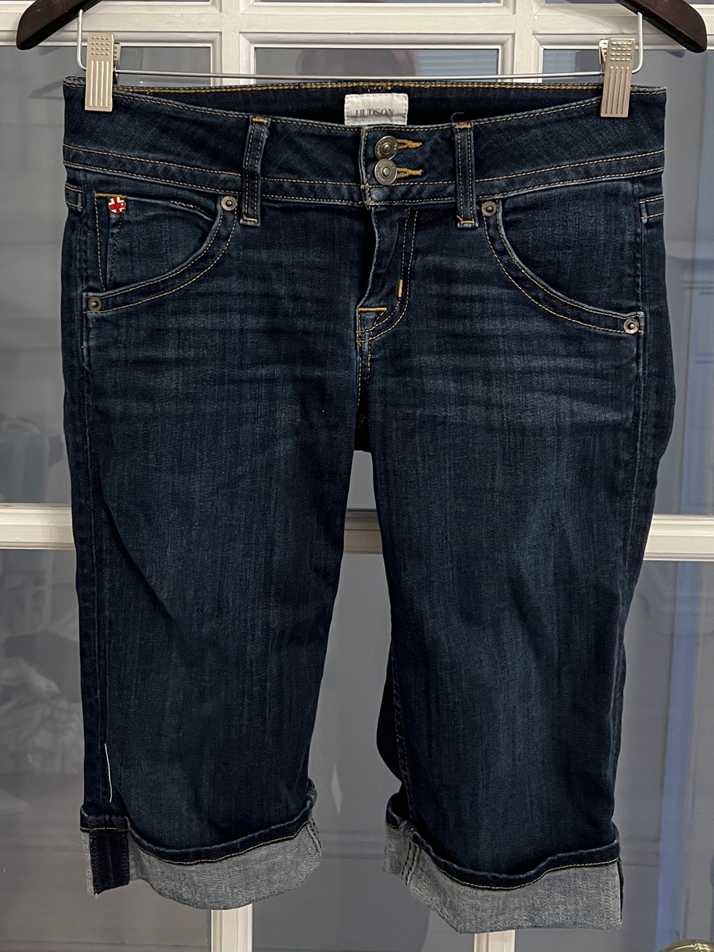 HUDSON Women’s Dark Wash Cuffed Capri Cropped Jeans Size 26